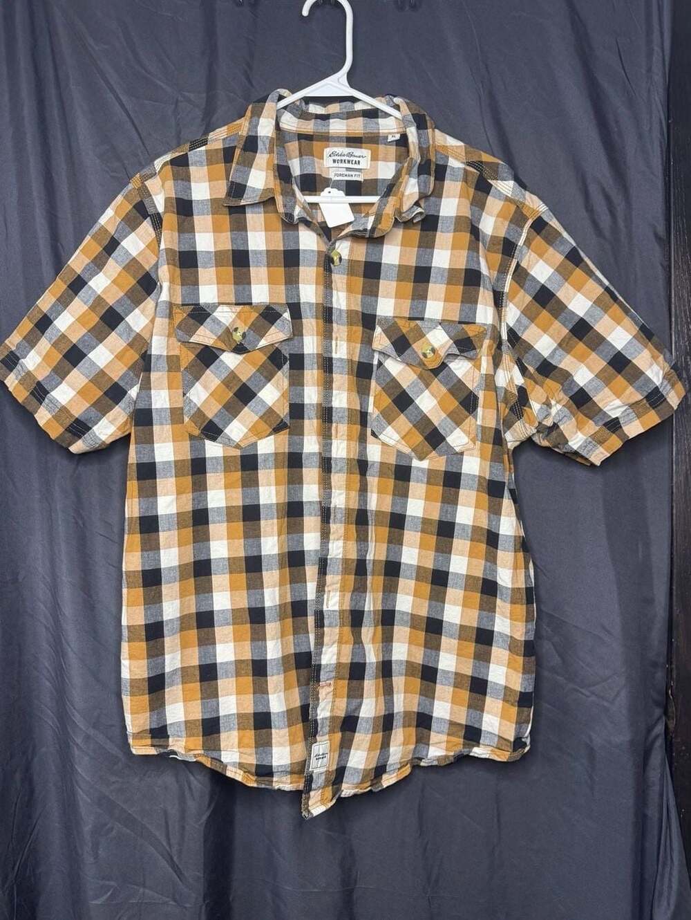 Eddie Bauer Workwear Foreman Fit Men's XL Plaid Short Sleeve Button Up Shirt
